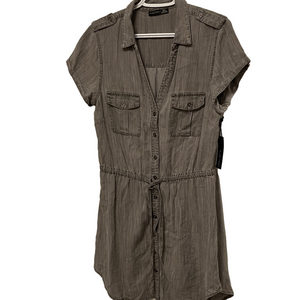 Nwt’s Black Tape Grey Fade Short Sleeve Button-Up Dress Size Large